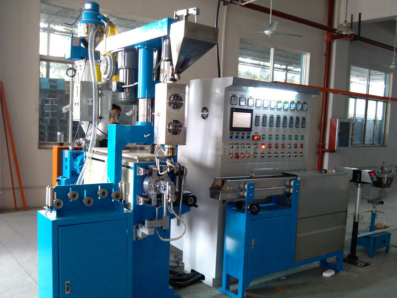 智能電視盒，代替網(wǎng)絡(luò)機(jī)頂盒的新時(shí)代設(shè)備